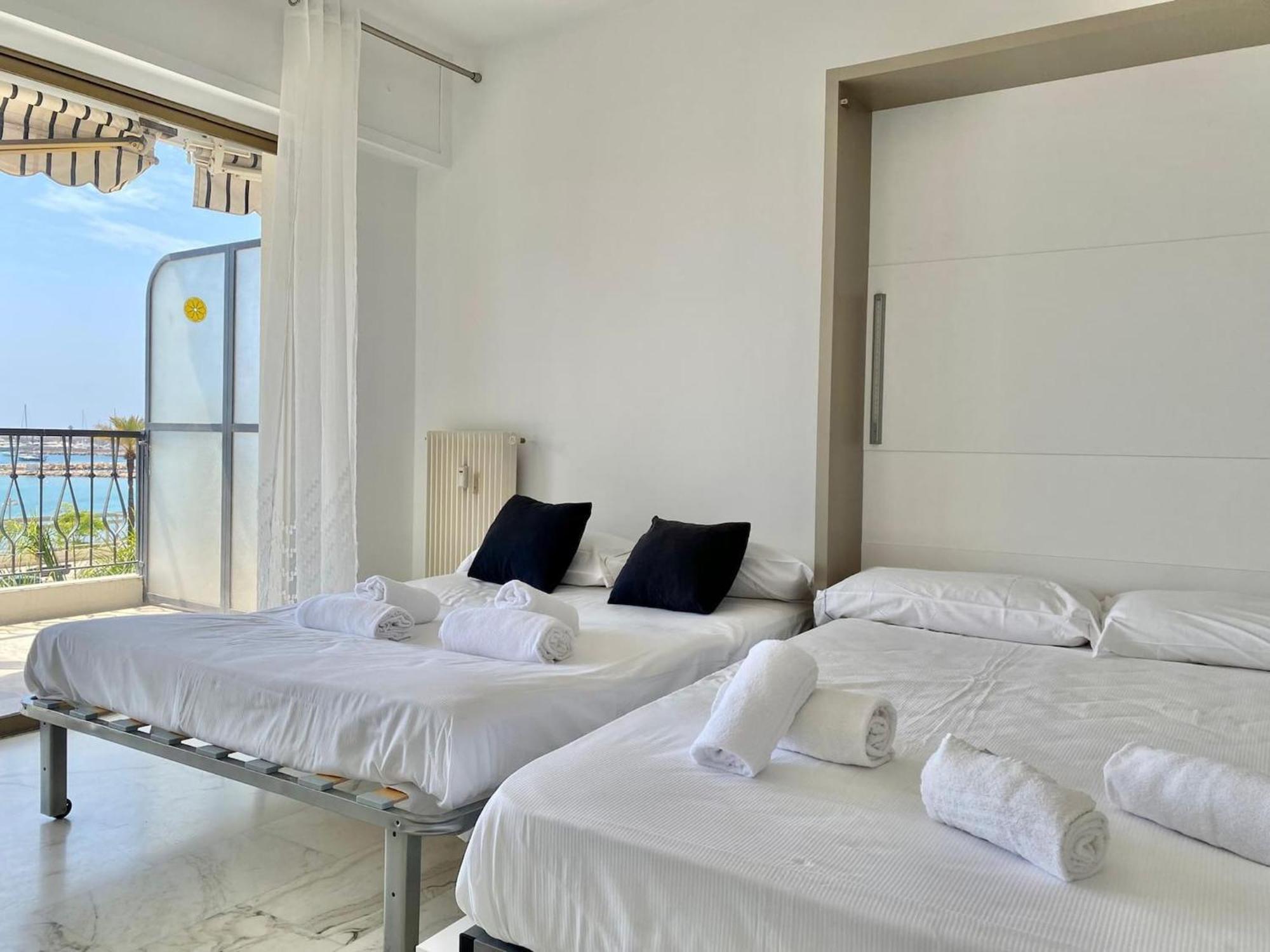 Le Mona Lisa, Vue Mer, Balcon Menton Exterior photo