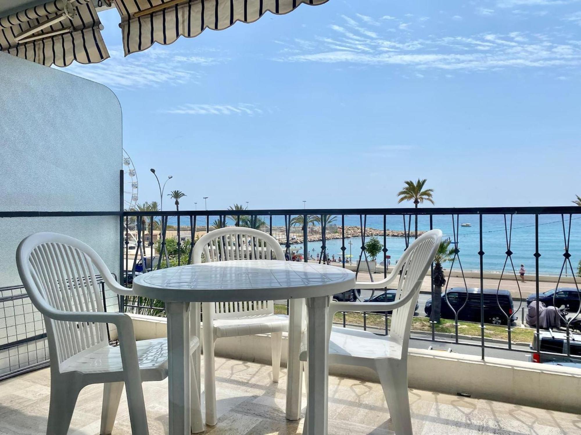 Le Mona Lisa, Vue Mer, Balcon Menton Exterior photo